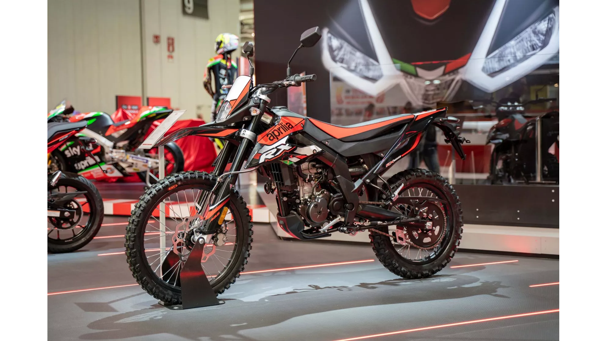 Aprilia RX 125 - Image 1 Aprilia RX 125 - Image 1