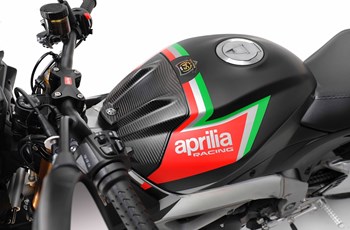 Aprilia Tuono V4 1100 Factory 2020 - Bild 7 Aprilia Tuono V4 1100 Factory 2020 - Bild 7