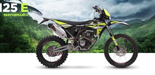 Fantic XMF 125 Performance 2022 vs Fantic 125E Performance 2020