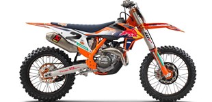 Beta RR 480 4T Racing 2022 vs KTM 450 SX-F Factory Edition 2021