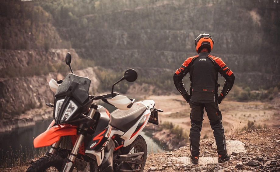 KTM 890 Adventure R Bild 5: KTM 890 Adventure R