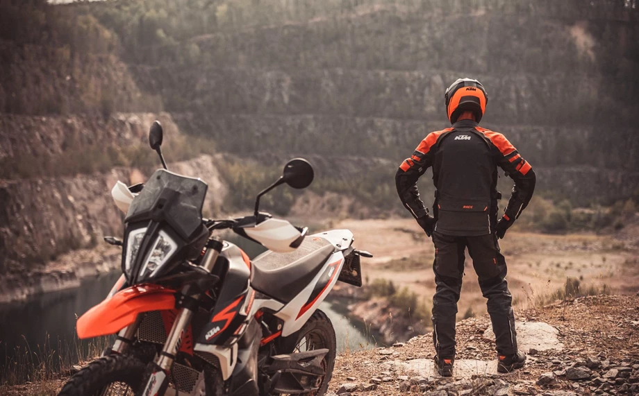 KTM 890 Adventure R Bild 5: KTM 890 Adventure R