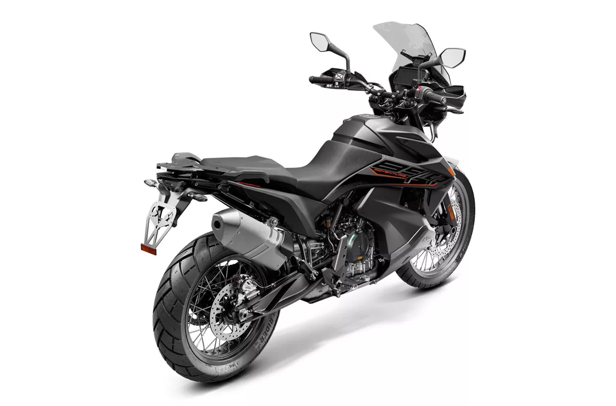 KTM 890 Adventure KTM 890 Adventure