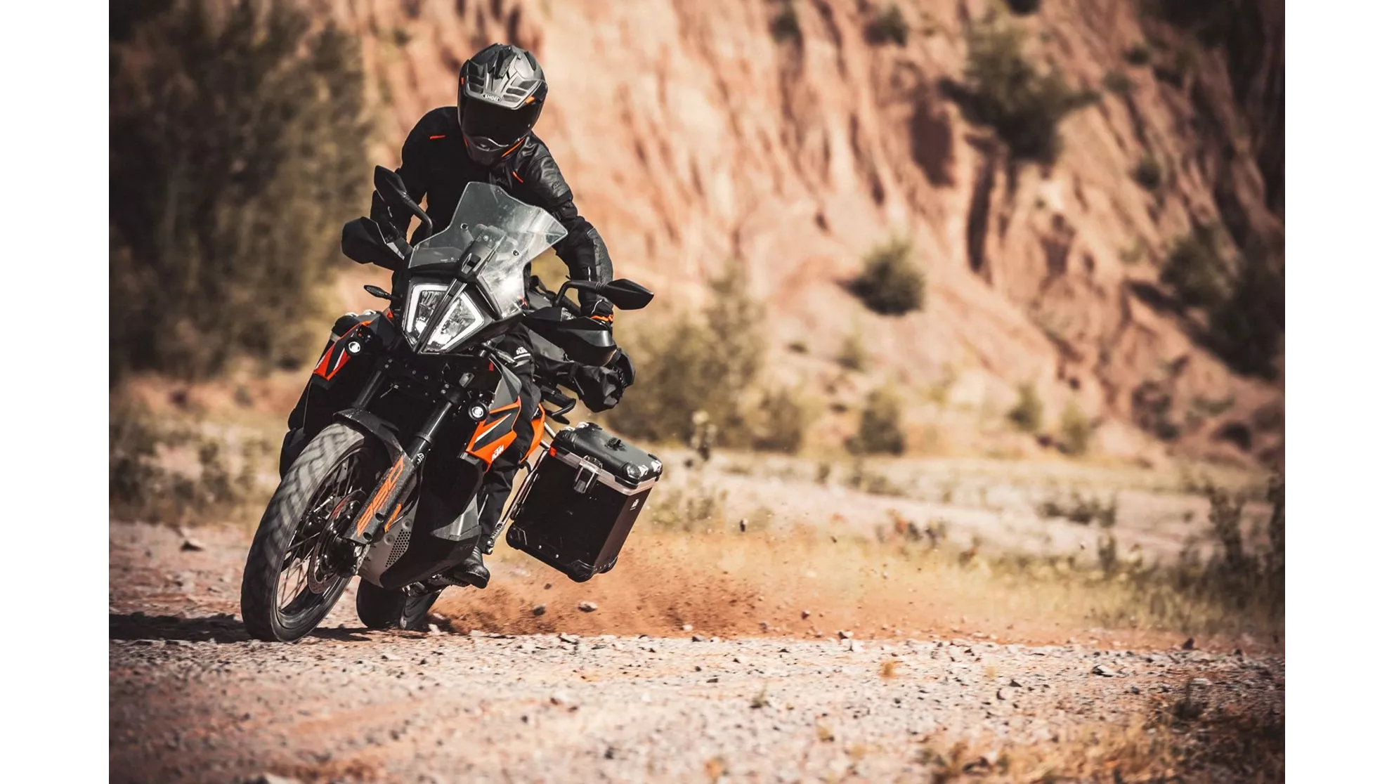 KTM 890 Adventure - Image 12 KTM 890 Adventure - Image 12