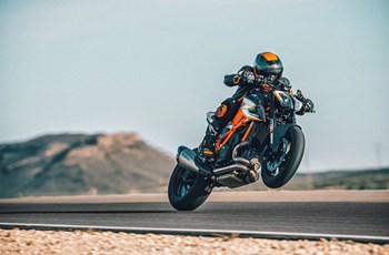 KTM 1290 Super Duke RR 2021 - Bild 4 KTM 1290 Super Duke RR 2021 - Bild 4