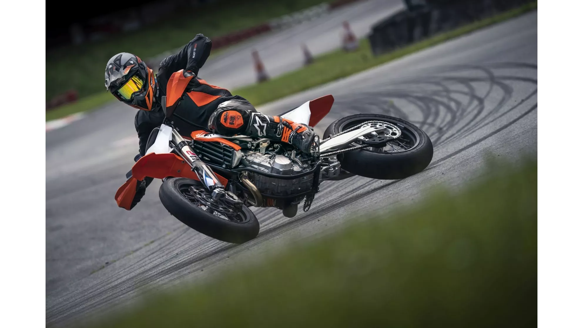 KTM 450 SMR - Image 1 KTM 450 SMR - Image 1