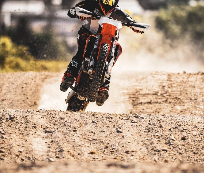 KTM 250 SX-F Bild 2: KTM 250 SX-F