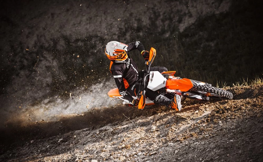 KTM 450 SX-F Bild 2: KTM 450 SX-F