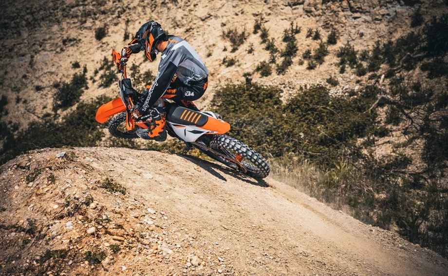 KTM 125 SX Bild 9: KTM 125 SX