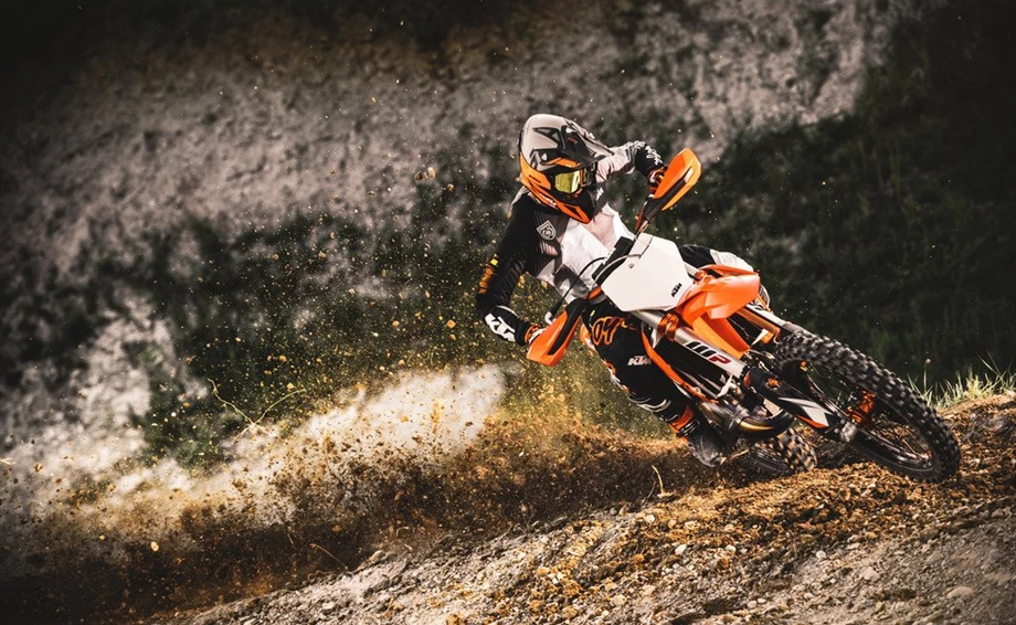 KTM 125 SX Bild 10: KTM 125 SX