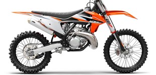 KTM 250 SX 2021 vs Husqvarna TC 250 2019 KTM 250 SX 2021 vs Husqvarna TC 250 2019