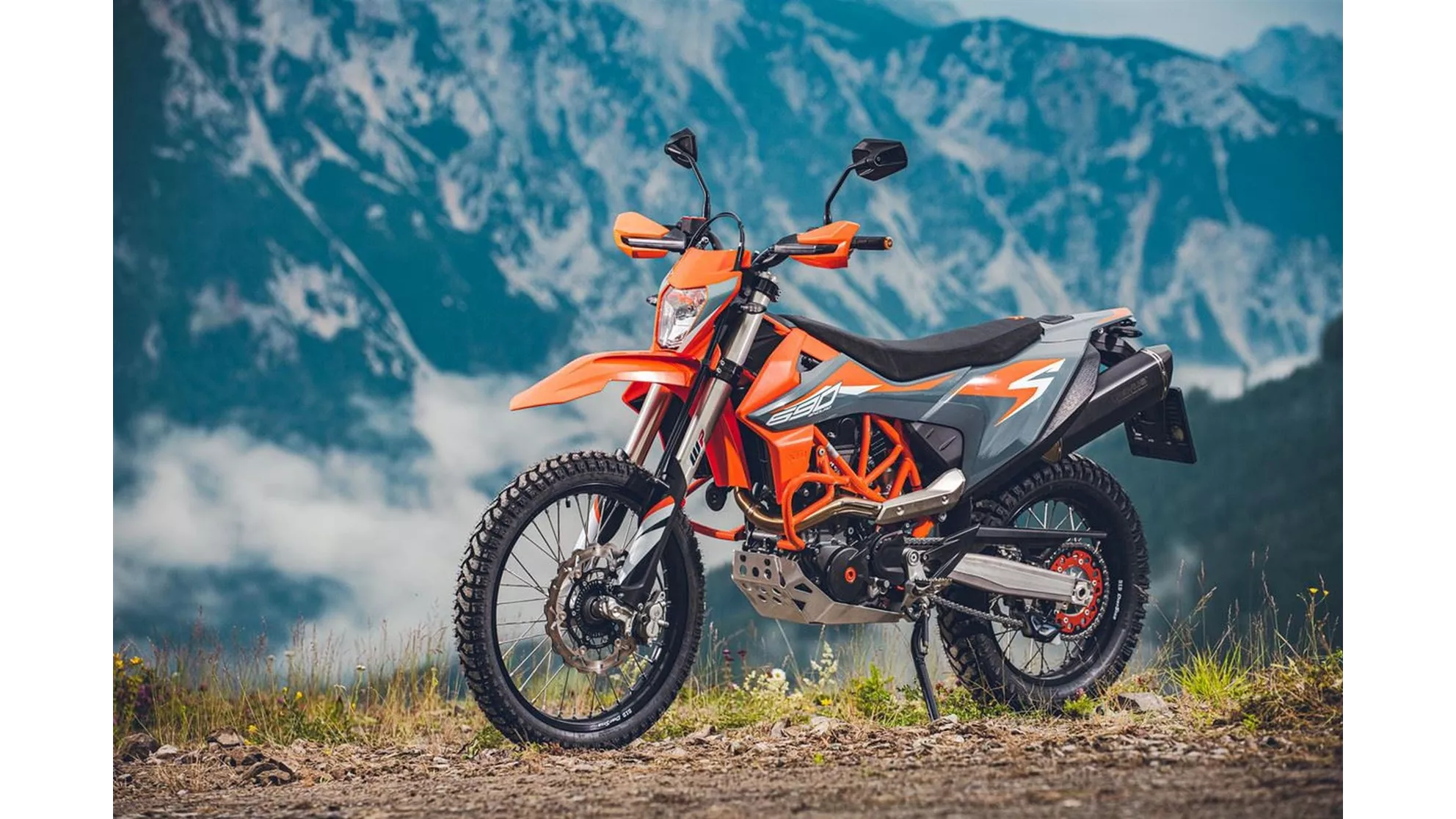 KTM 690 Enduro R - Image 4 KTM 690 Enduro R - Image 4