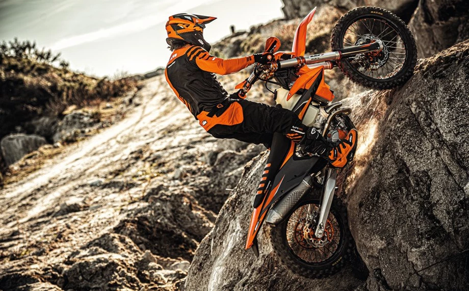 KTM 350 EXC-F Bild 5: KTM 350 EXC-F