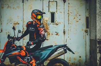 KTM 690 SMC R 2021 - Bild 10 KTM 690 SMC R 2021 - Bild 10