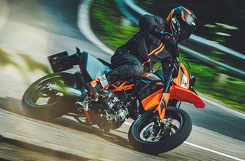 KTM 690 SMC R 2021 - Bild 5 KTM 690 SMC R 2021 - Bild 5