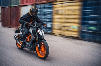 KTM 390 Duke 2021 - Bild 8 KTM 390 Duke 2021 - Bild 8