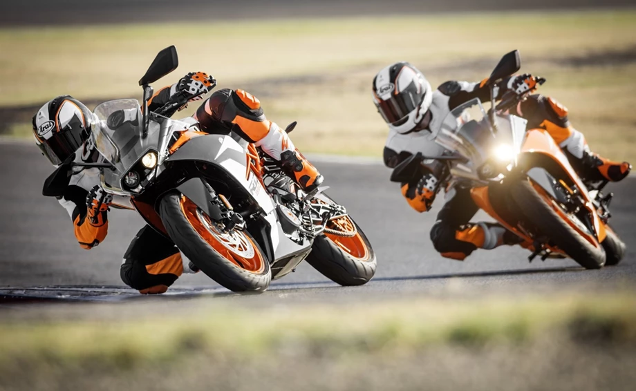 KTM RC 125 Bild 4: KTM RC 125