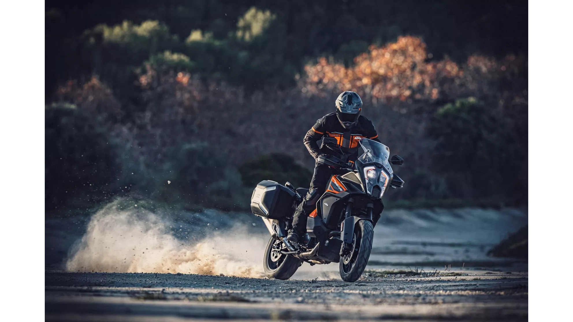 KTM 1290 Super Adventure S - Image 4 KTM 1290 Super Adventure S - Image 4