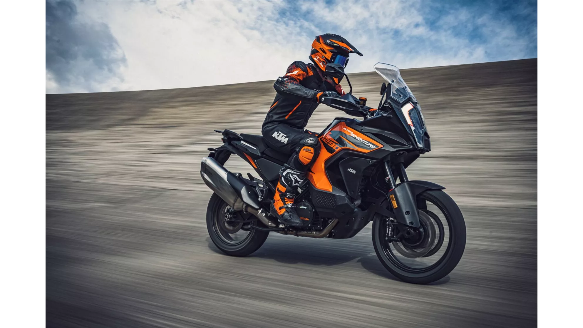 KTM 1290 Super Adventure S - Image 10 KTM 1290 Super Adventure S - Image 10