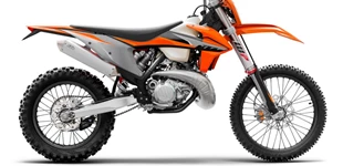 KTM 250 EXC TPI 2021 vs KTM 450 EXC 2011 KTM 250 EXC TPI 2021 vs KTM 450 EXC 2011