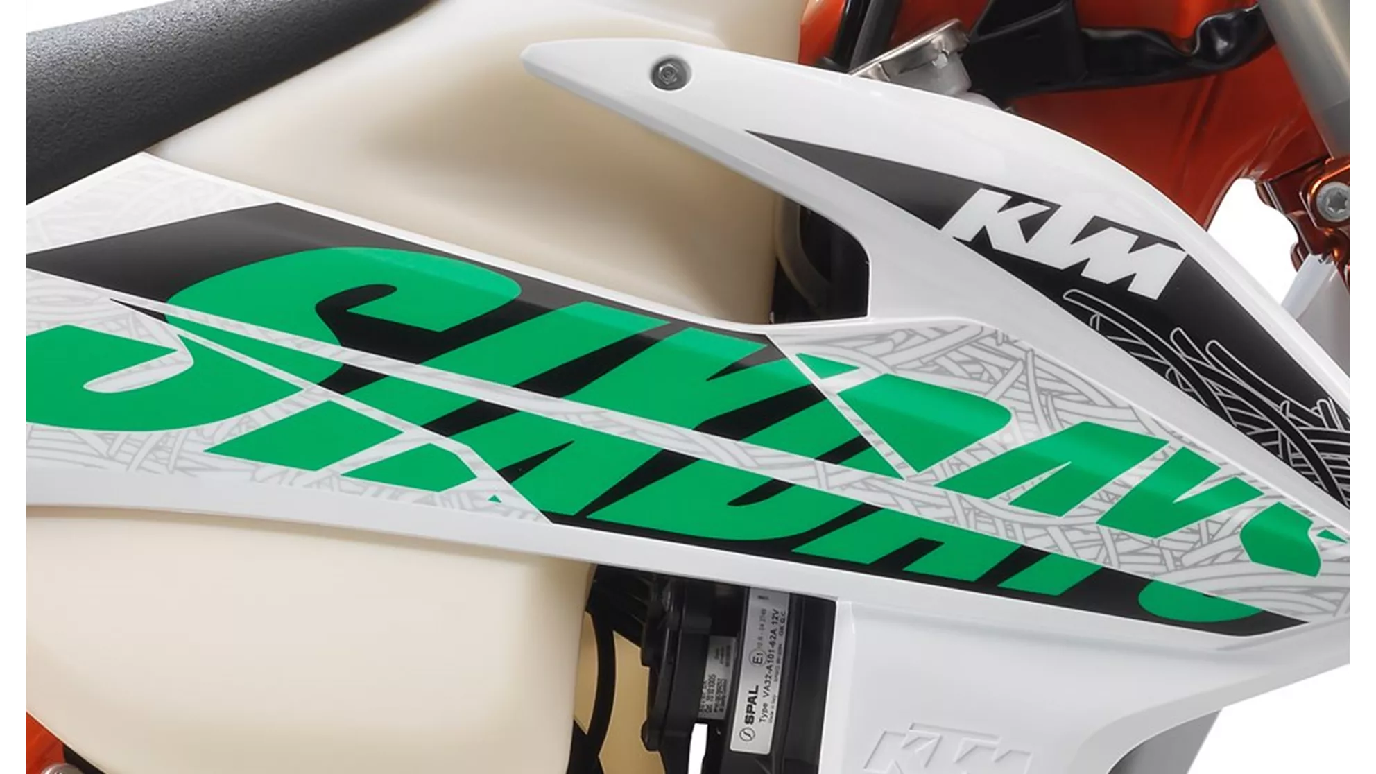 KTM 500 EXC-F SIX DAYS - Image 3 KTM 500 EXC-F SIX DAYS - Image 3