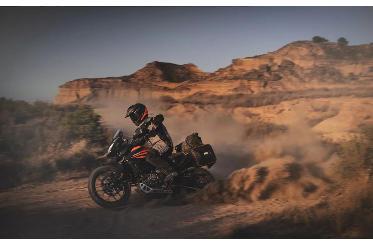 KTM 390 Adventure KTM 390 Adventure