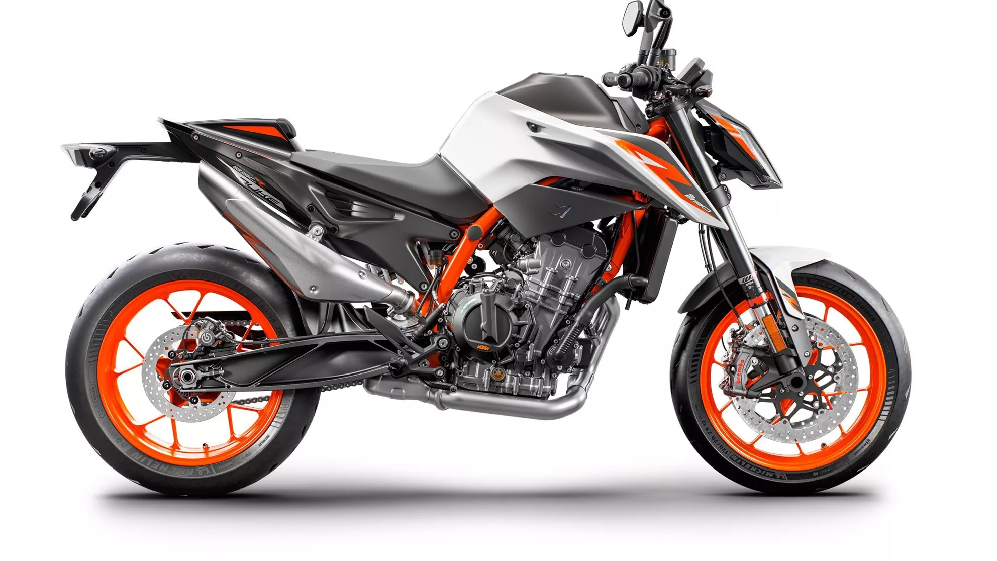 KTM 890 Duke R - Image 10 KTM 890 Duke R - Image 10