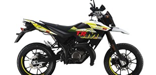KSR Moto TR 50 SM 2021 vs KTM 390 Adventure 2021