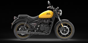 Royal Enfield Continental GT 650 2019 vs Royal Enfield Meteor 350 Fireball 2021