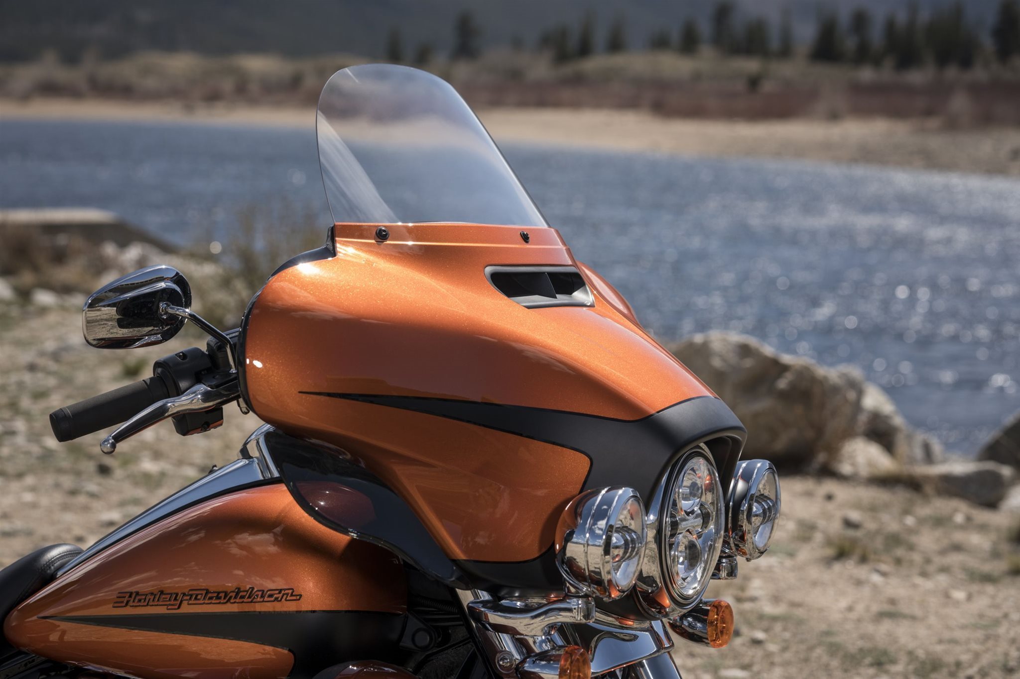 Motorrad Vergleich Harley Davidson Touring Electra Glide Ultra Limited Flhtk 2021 Vs Honda Gl 1800 Goldwing Tour Dct 2018
