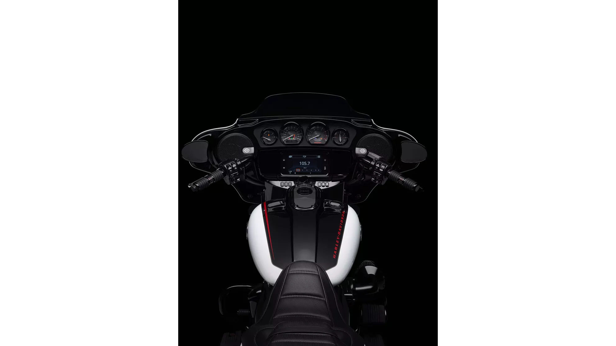 Harley-Davidson CVO Street Glide FLHXSE - Image 5 Harley-Davidson CVO Street Glide FLHXSE - Image 5