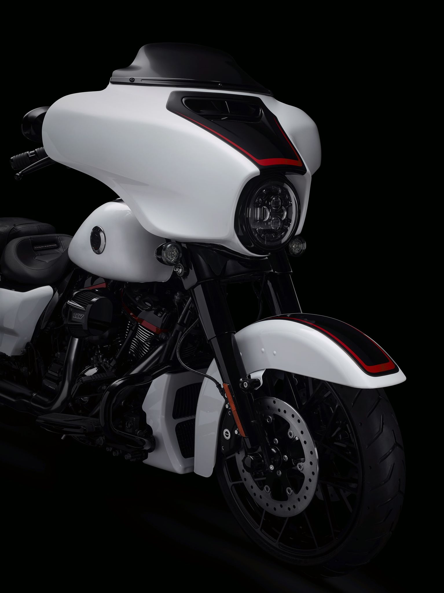 Gebrauchte Und Neue Harley Davidson Cvo Street Glide Flhxse Motorrader Kaufen