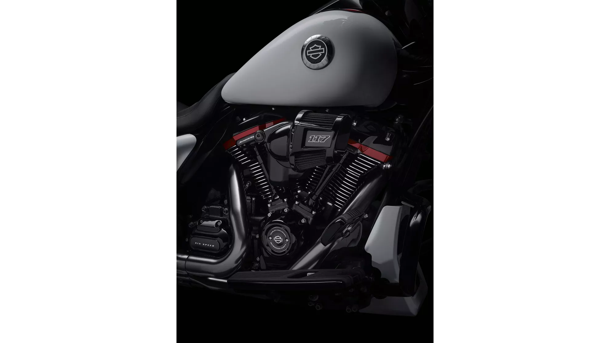 Harley-Davidson CVO Street Glide FLHXSE - Image 8 Harley-Davidson CVO Street Glide FLHXSE - Image 8