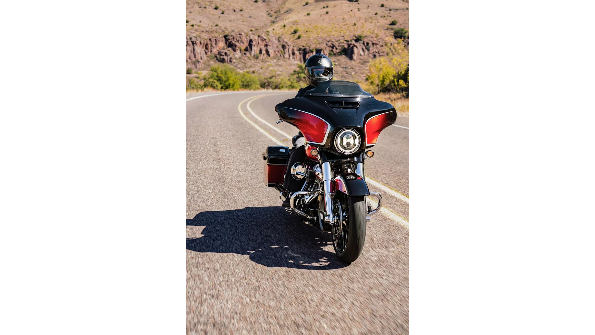 Harley-Davidson CVO Street Glide FLHXSE - Image 18 Harley-Davidson CVO Street Glide FLHXSE - Image 18