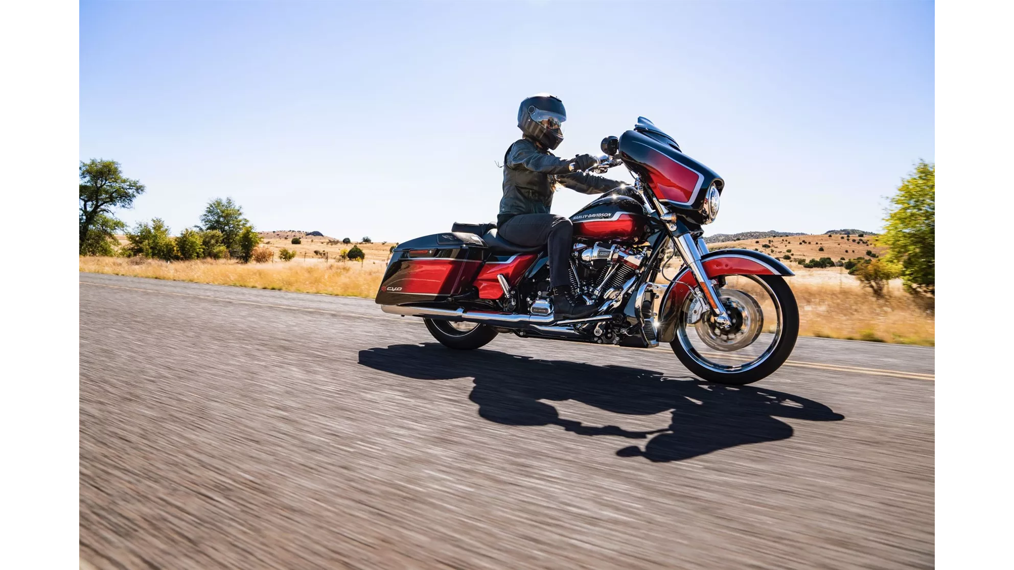 Harley-Davidson CVO Street Glide FLHXSE - Image 24 Harley-Davidson CVO Street Glide FLHXSE - Image 24