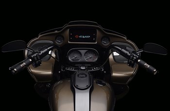 Harley-Davidson CVO Road Glide FLTRXSE 2021 - Bild 9 Harley-Davidson CVO Road Glide FLTRXSE 2021 - Bild 9