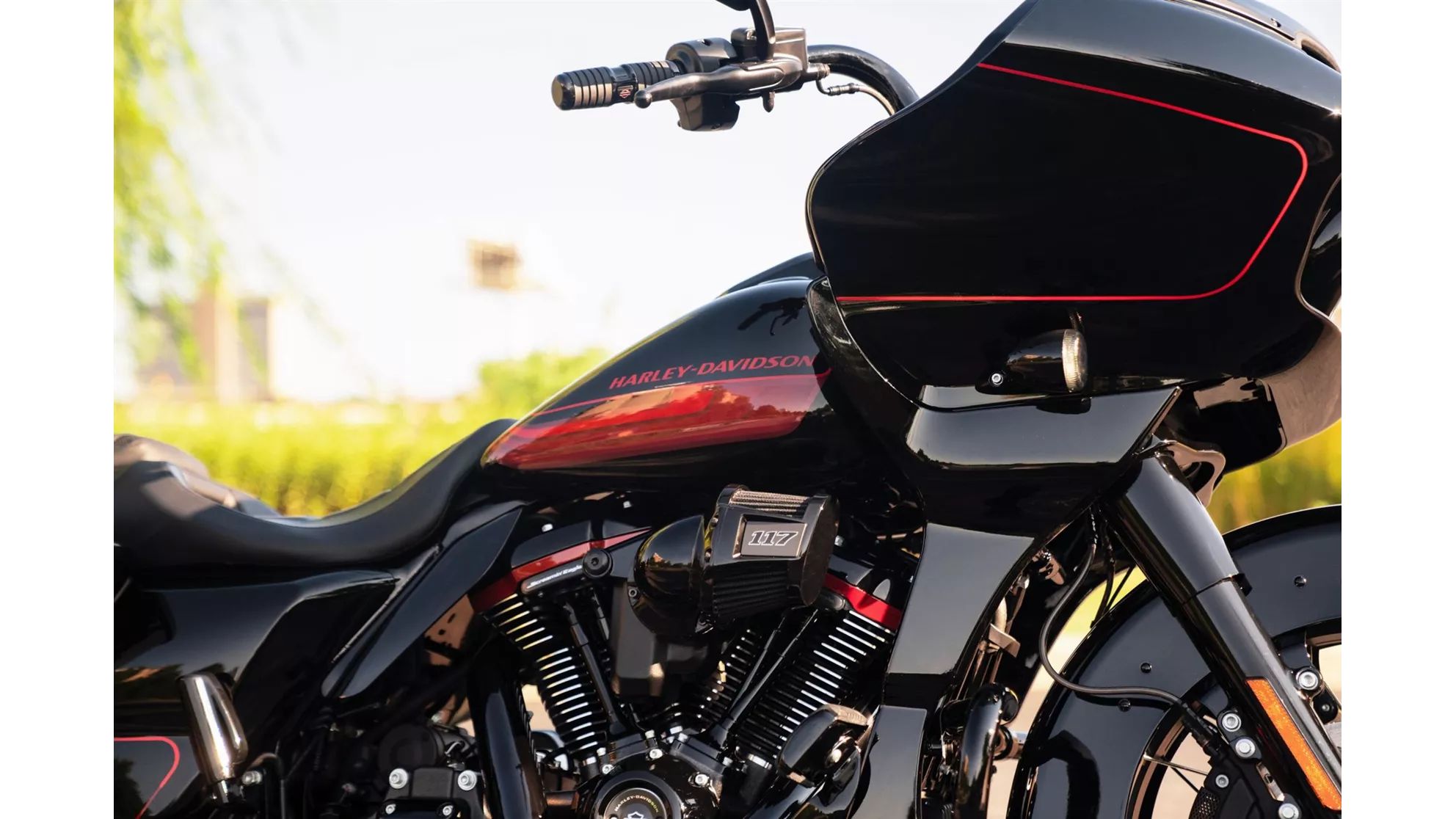 Harley-Davidson CVO Road Glide FLTRXSE - Image 9 Harley-Davidson CVO Road Glide FLTRXSE - Image 9