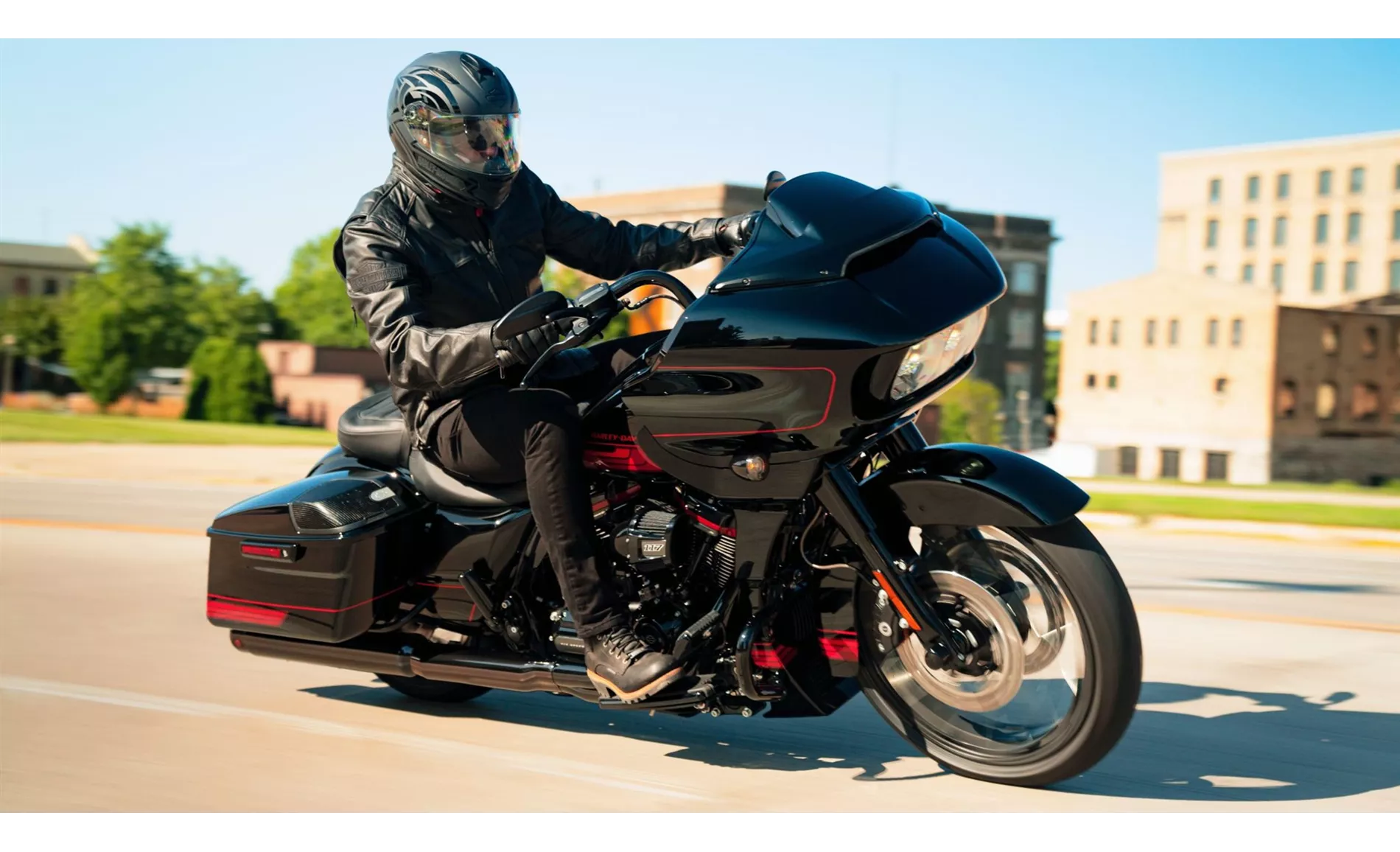 Harley-Davidson CVO Road Glide FLTRXSE  2021