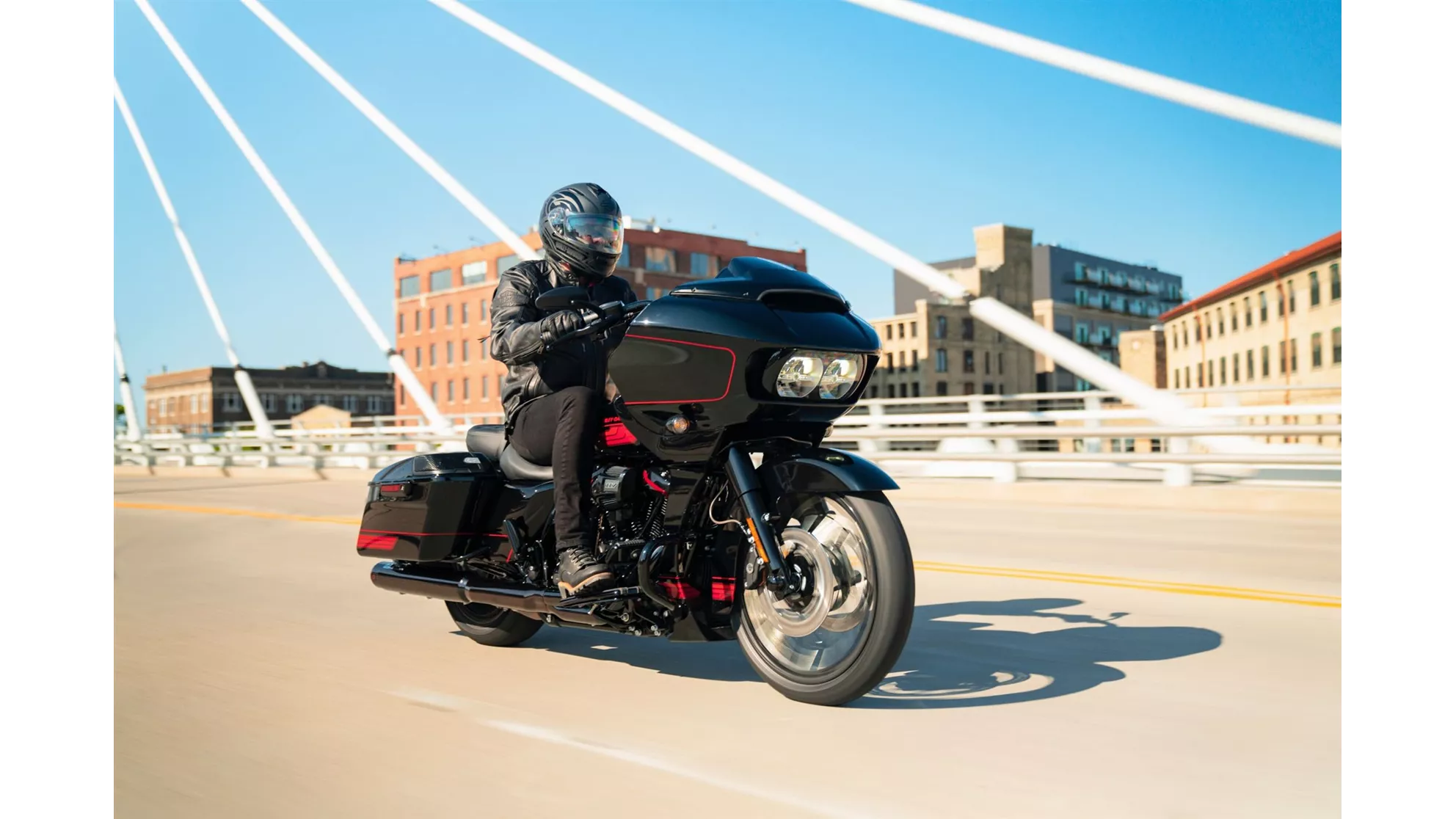 Harley-Davidson CVO Road Glide FLTRXSE - Image 18 Harley-Davidson CVO Road Glide FLTRXSE - Image 18