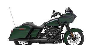 Harley-Davidson Touring Road Glide Special FLTRXS 2021 vs Hyosung GV 125 S Aquila 2020