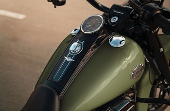 Harley-Davidson Touring Road King Special FLHRXS 2021 - Bild 14 Harley-Davidson Touring Road King Special FLHRXS 2021 - Bild 14