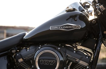 Harley-Davidson Softail Sport Glide FLSB 2021 - Bild 4 Harley-Davidson Softail Sport Glide FLSB 2021 - Bild 4