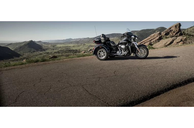 Harley-Davidson Tri Glide Ultra FLHTCUTG 2021