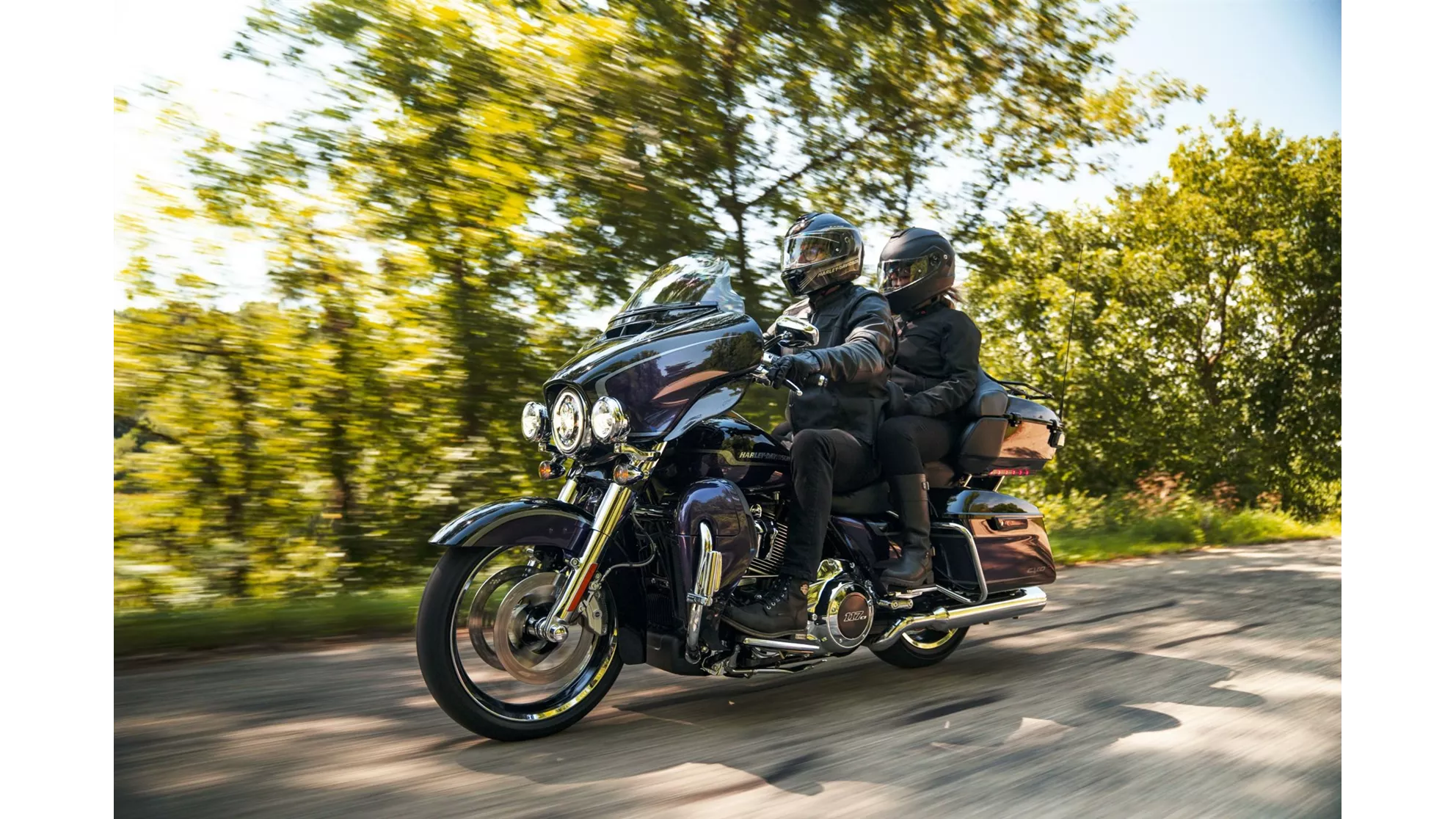 Harley-Davidson CVO Limited FLHTKSE - Image 18 Harley-Davidson CVO Limited FLHTKSE - Image 18