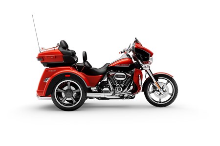 Harley-Davidson CVO Tri Glide FLHTCUTGSE 2021