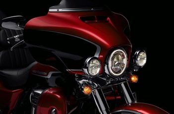 Harley-Davidson CVO Tri Glide FLHTCUTGSE 2021 - Bild 8