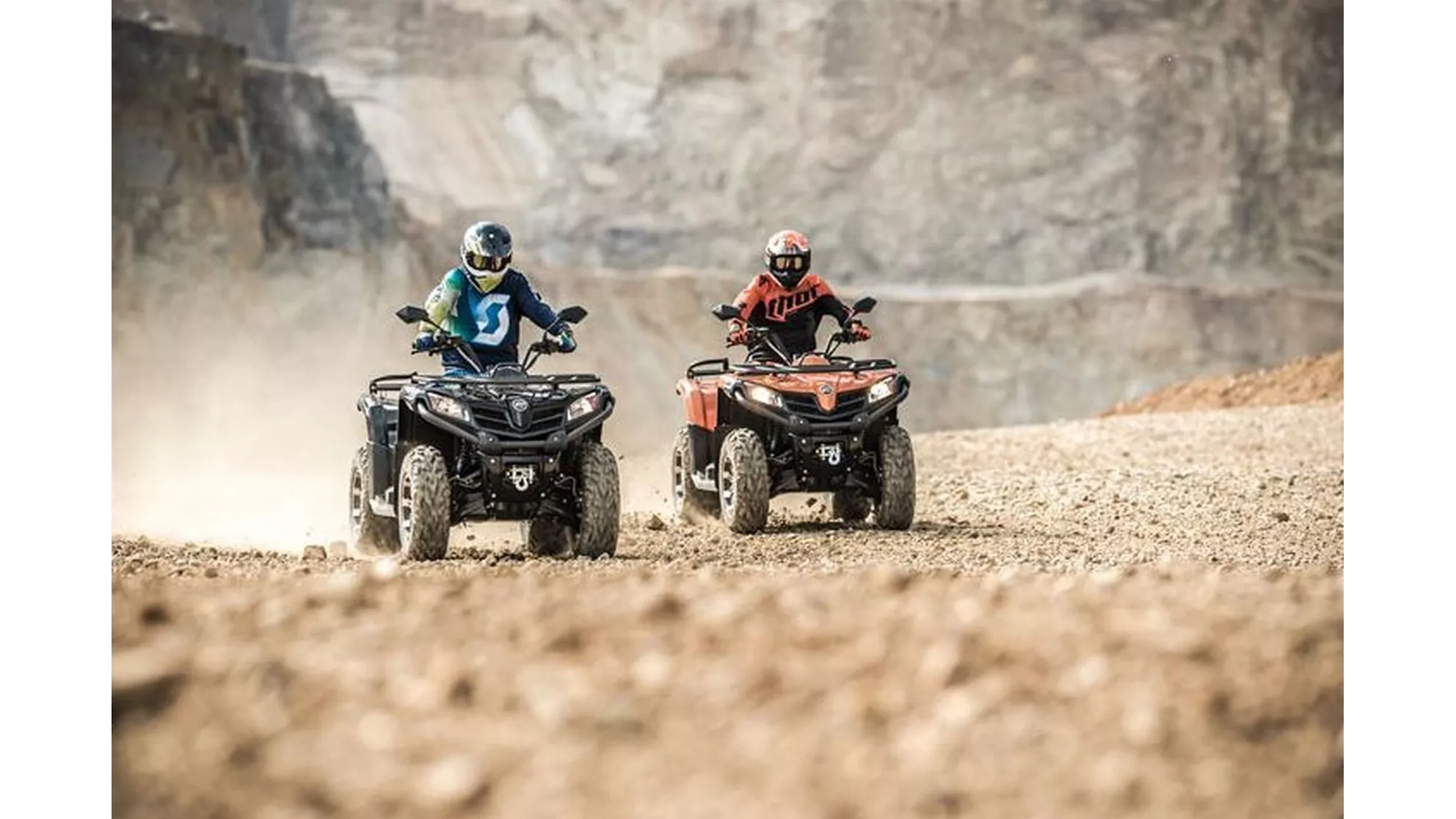 CFMOTO CForce 450 EFI 4x4 L DLX - Image 6 CFMOTO CForce 450 EFI 4x4 L DLX - Image 6
