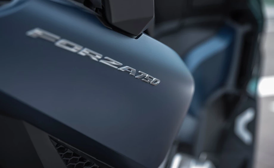 Honda Forza 750 Bild 3: Honda Forza 750