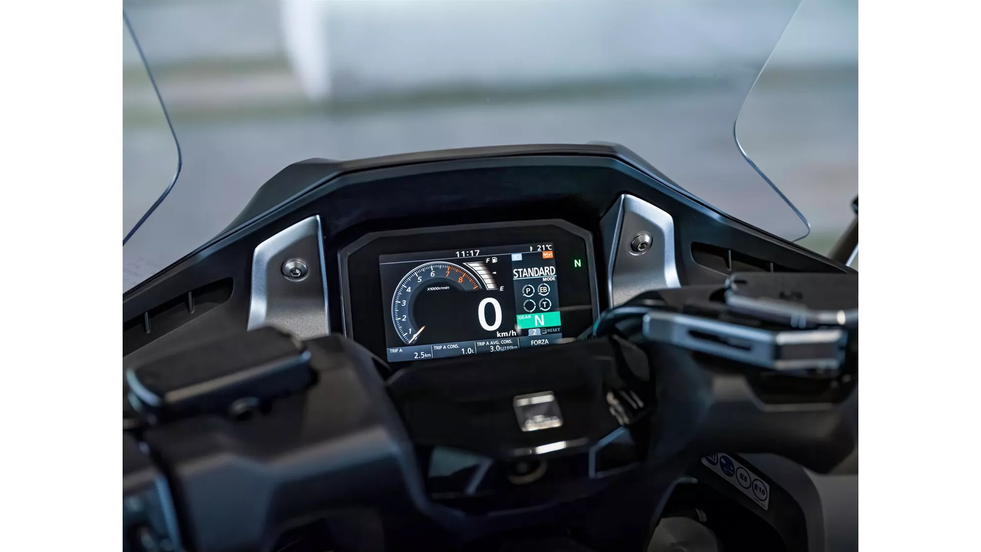 Honda Forza 750 - Image 2 Honda Forza 750 - Image 2