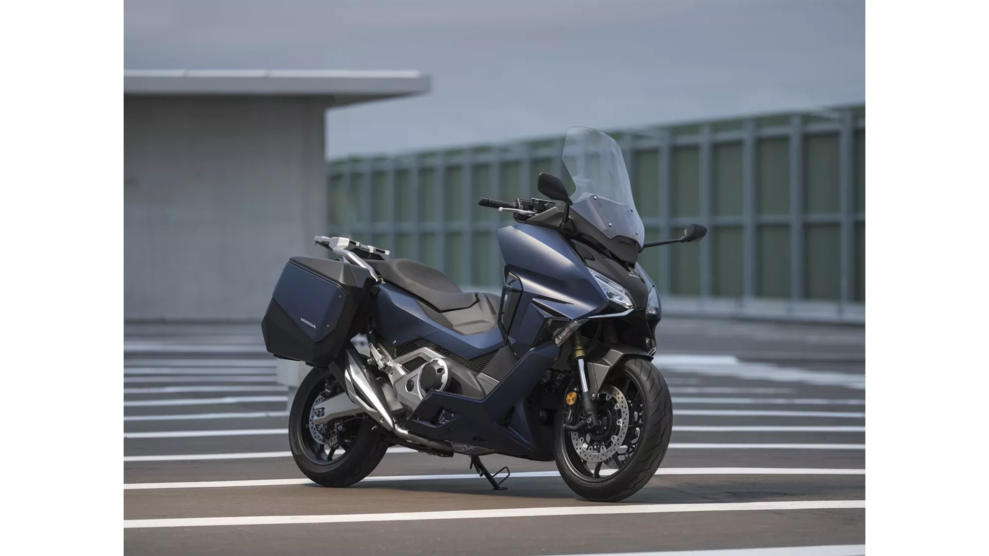 Honda Forza 750 - Image 10 Honda Forza 750 - Image 10